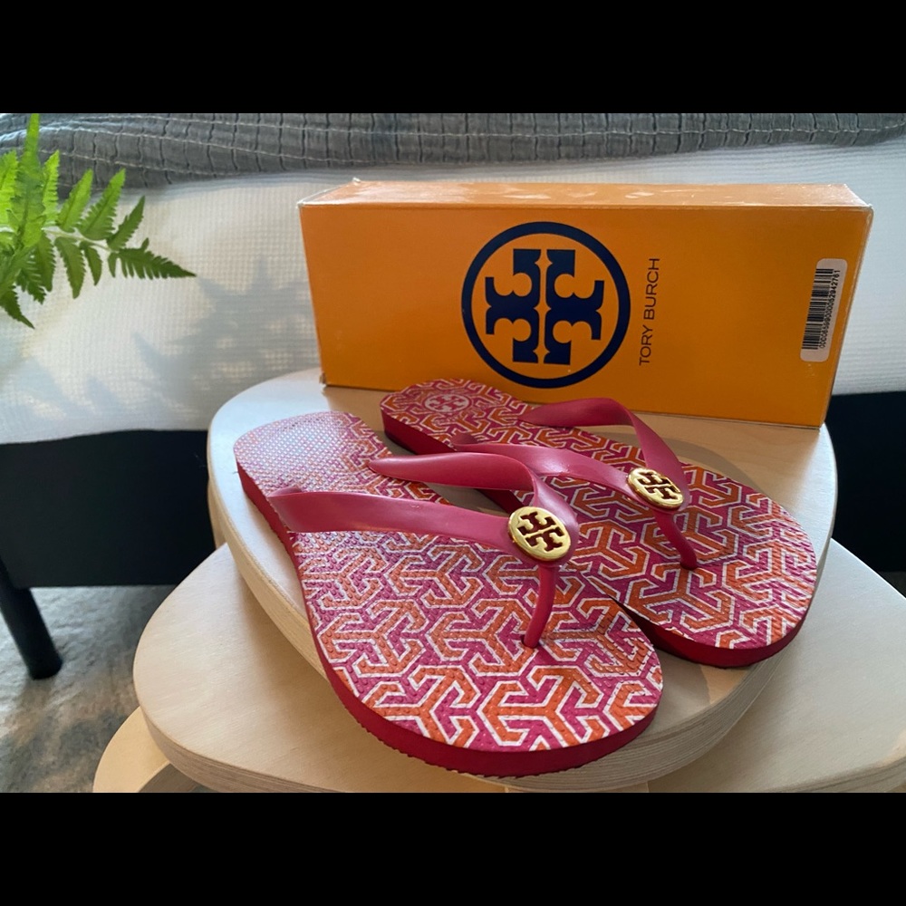 Tory Burch Rubber Logo Flip Flops